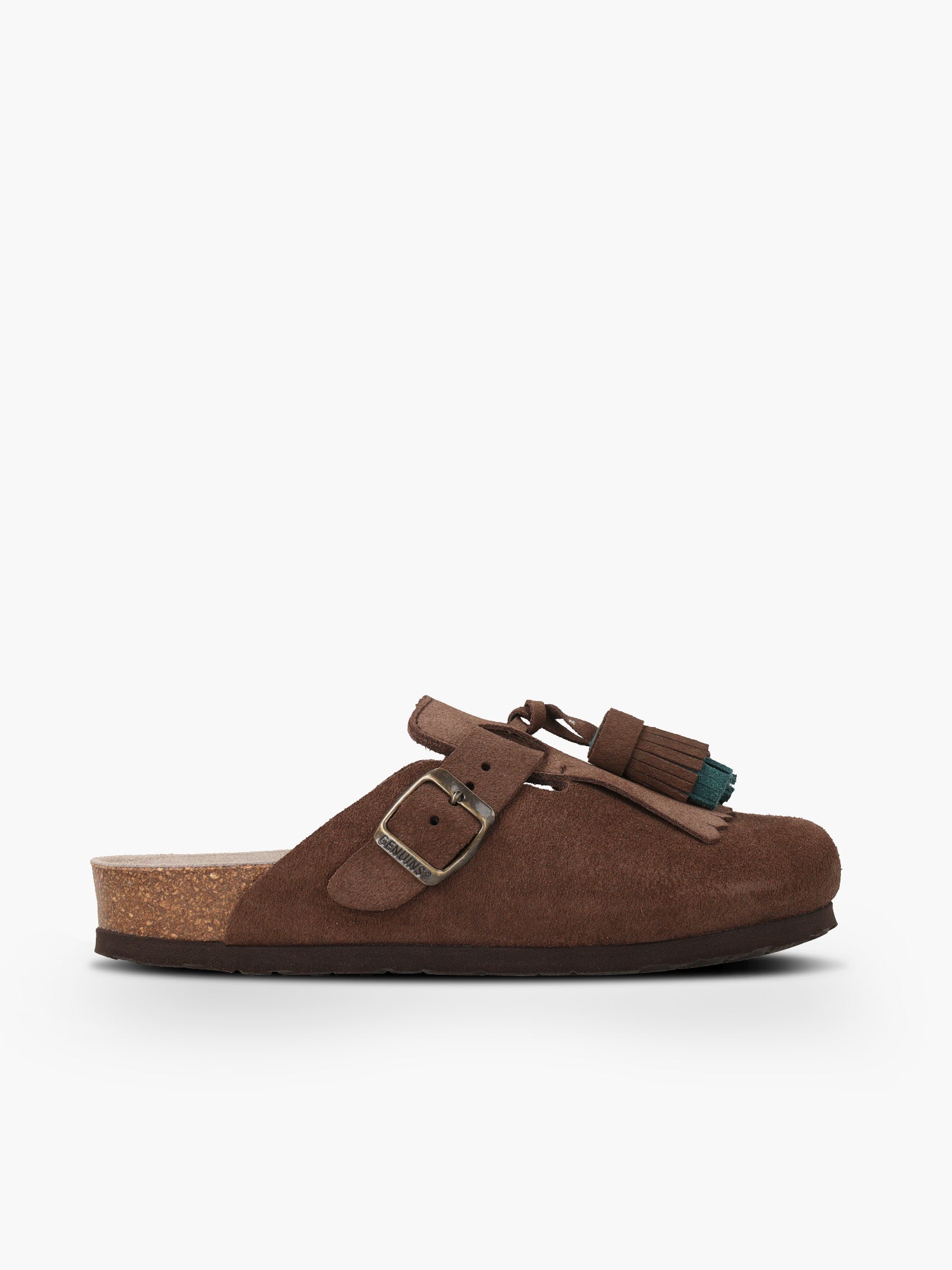 Zueco Genuins Bora Velour brown de piel marrón con borlas y plantilla anatómica de la colección otoño invierno. Calzado cómodo hecho en España y pensado para caminar durante horas.