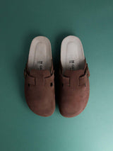 Zueco Genuins riva velour brown de piel serraje marron con hebilla ajustable